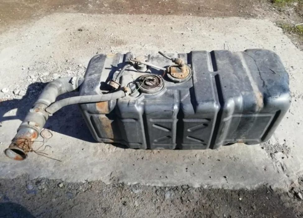 Продам бензобак на Газель бизнес