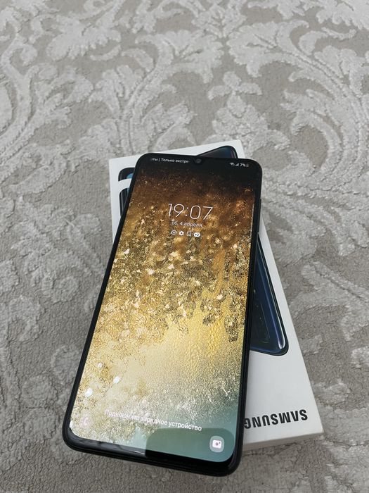 Samsung GALAXY A70