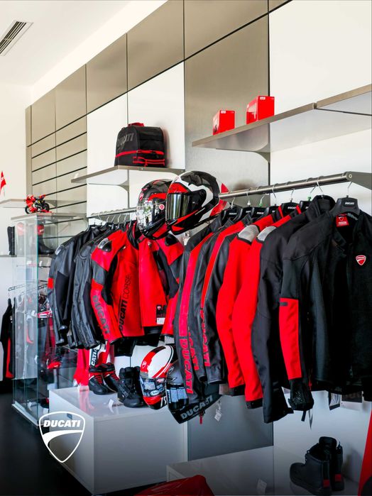 Оригинальная экипировка, одежда и аксессуары Ducati