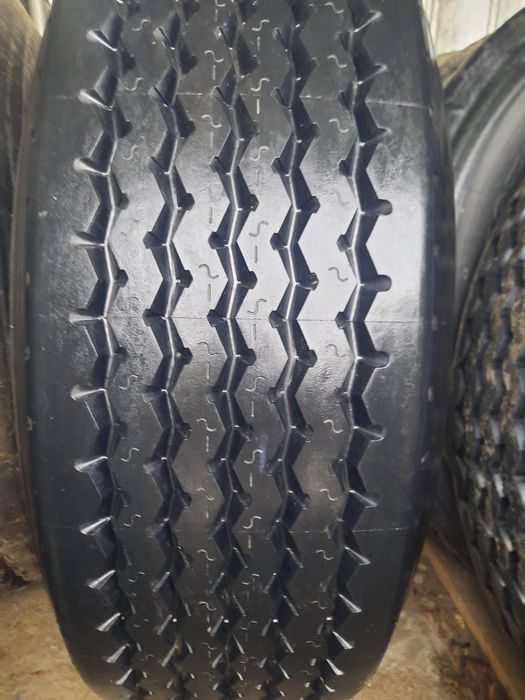 Гуми НОВ Регенерат:385/65/22.5=185€ с ДДС