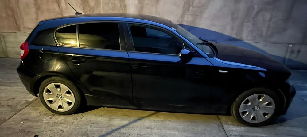 Vând BMW Seria 1