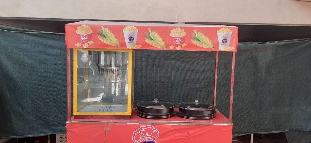 Jo'xori va popcorn aparat sotilati