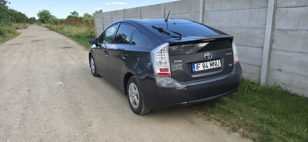 TOYOTA Prius 2010 — imagine 3