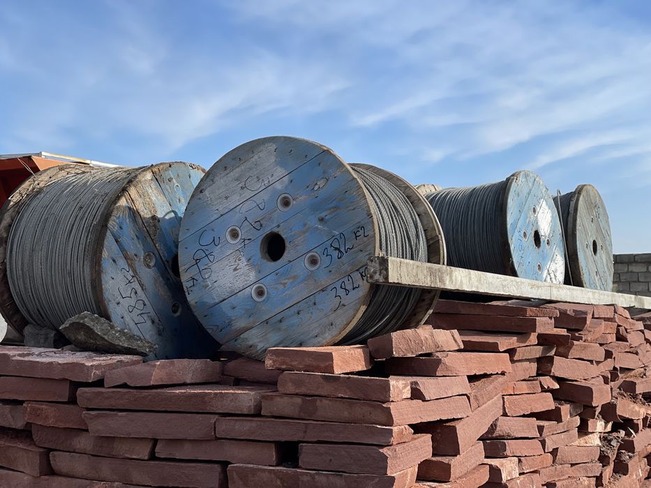 Натягивающие троссы, садовые