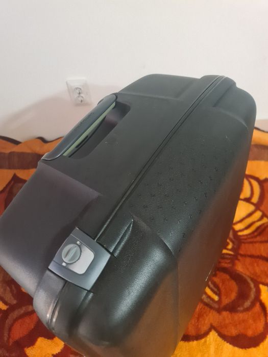 Куфар Samsonite Aeris Spinner 82cm,