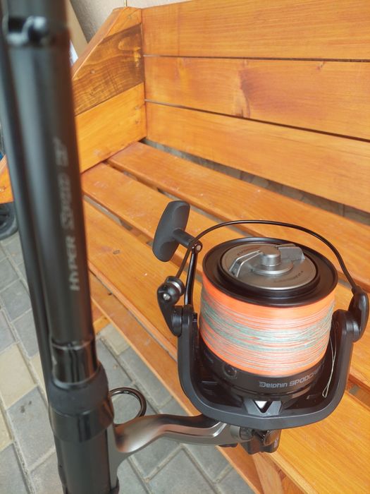 Combo spod: daiwa hyper spod  3.90m 5lb, delphin spod cast 12t