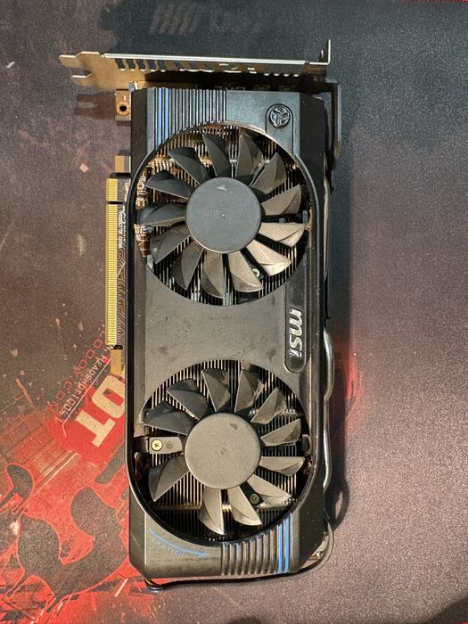 Продам видеокарту radeon 2 gb