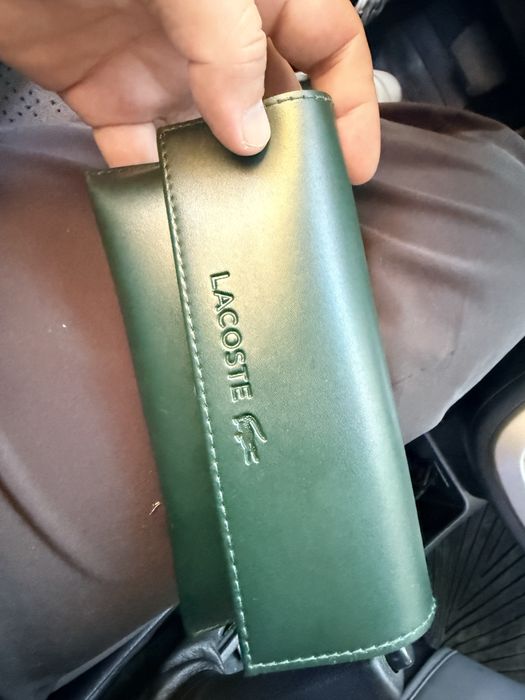 Солнцезащитные  Lacoste оригинал