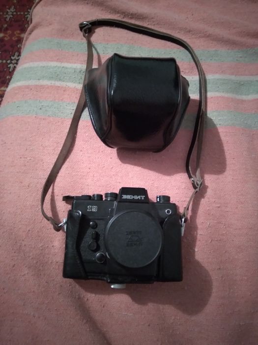 Продам советский фотоаппарат
