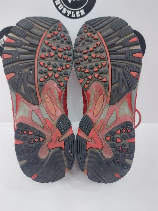 Дамски туристически обувки HAGLOFS. Номер 38