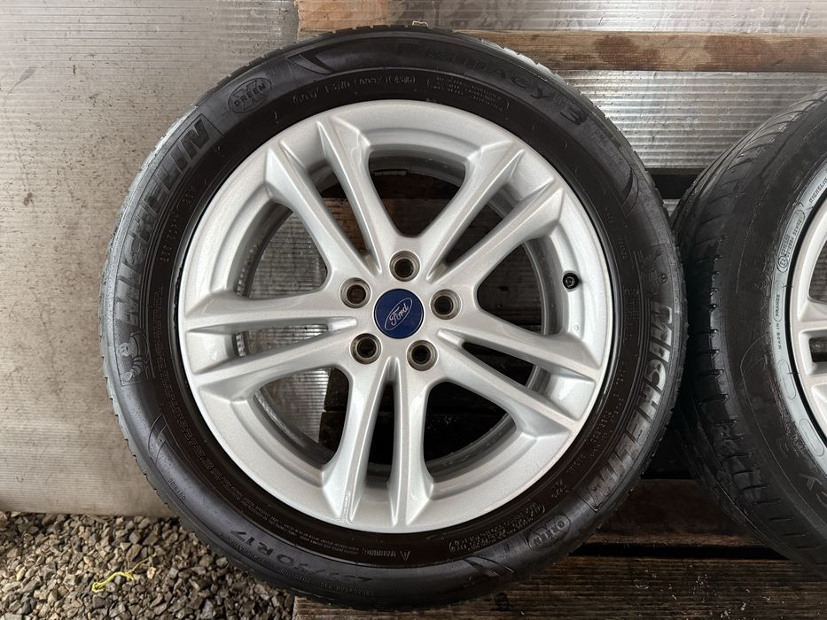 Jante Ford Mondeo Kuga Orginale 235 50 17 Michelin