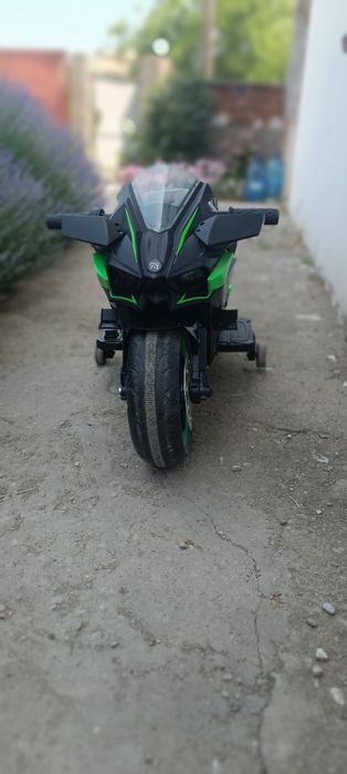 Електрически мотор