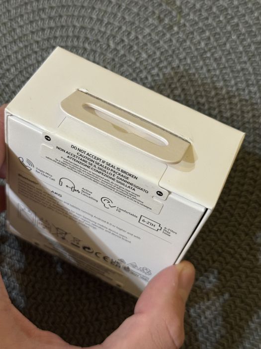 Samsung Galaxy Buds FE чисто нови