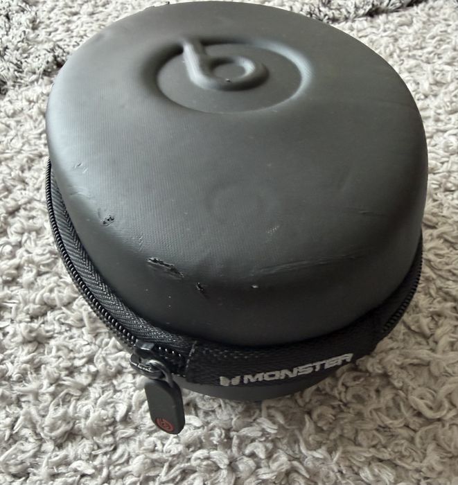 Калъфче Monster Dr Dre Beats