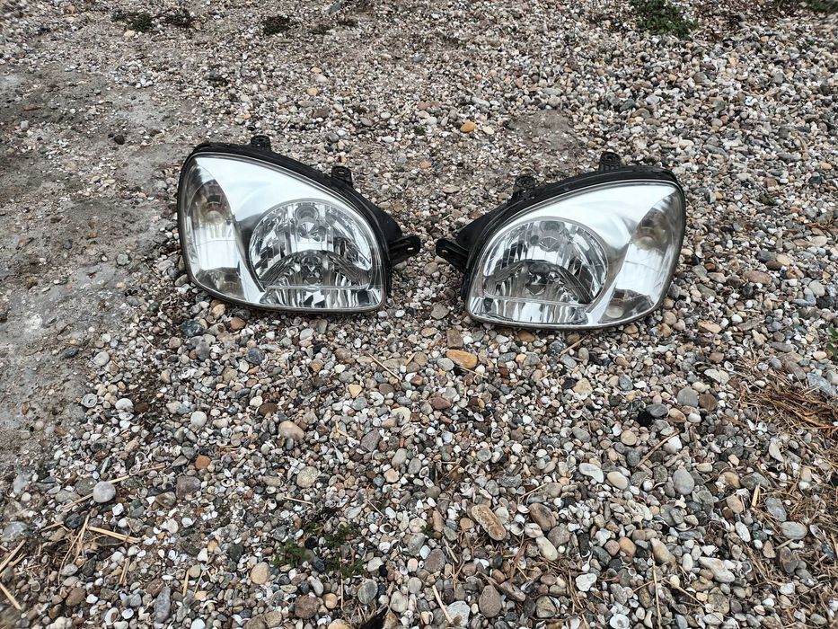 ляв и десен фар за хюндай санта фе HYNDAI SANTA FE 01 - 06
