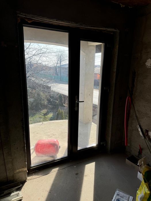 Usa dubla termopan geam maro mahon