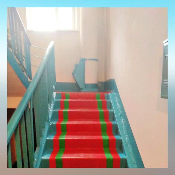 Продаётся  4х комнатная  квартира