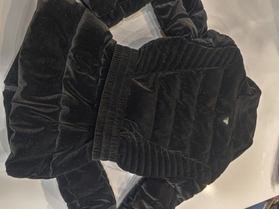 Дамско яке Guess