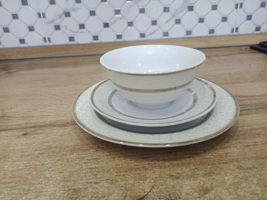 Продам 138предмнт сервис 12шт