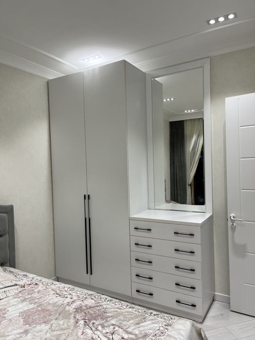 Шкаф на заказ Купе Распашной Гардероб Прихожая Кровати тумбы кухни