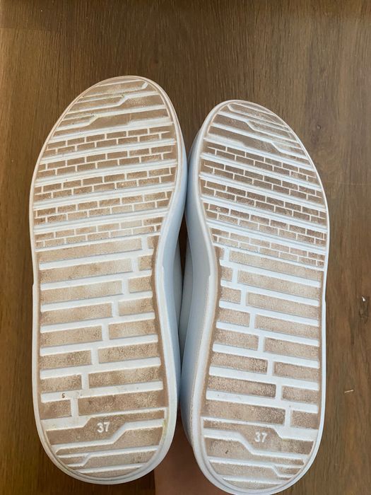 Дамски маратонки от естествена кожа