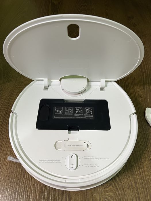 Робот пылесос сяоми