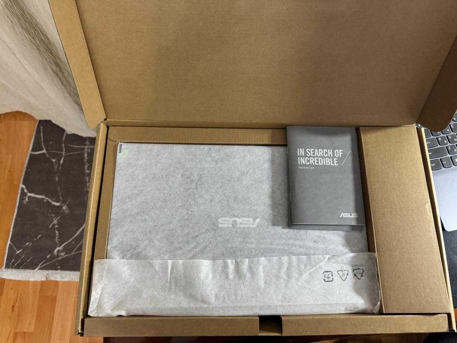 Ноутбук ASUS новый продам.