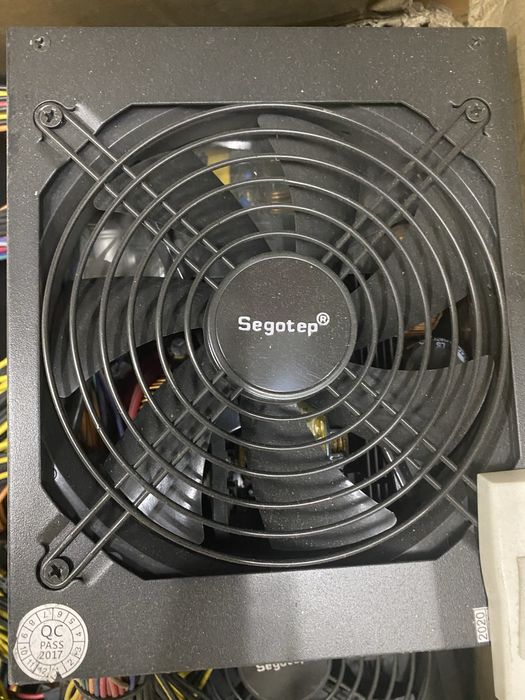 Sursa calculator Segotep 1250 W GP1350P