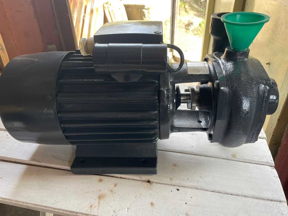 Нова  водна помпа за напояване Вида 4- 0.75 киловата