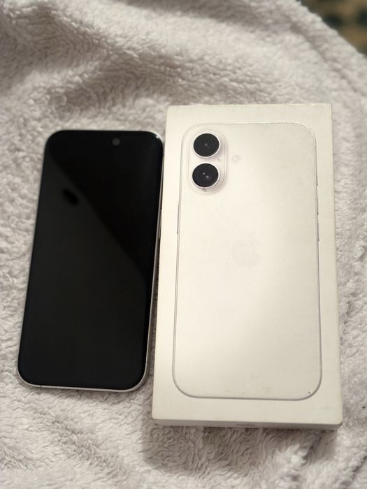 iPhone 16 - 128 GB White с гарантией