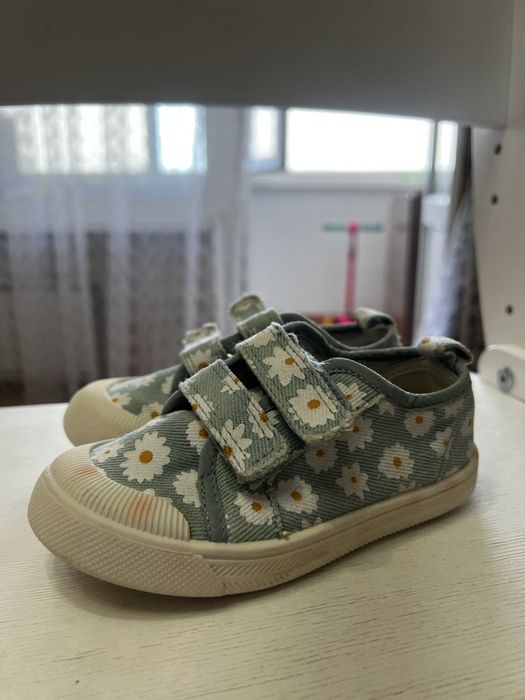 Кеды для девочки