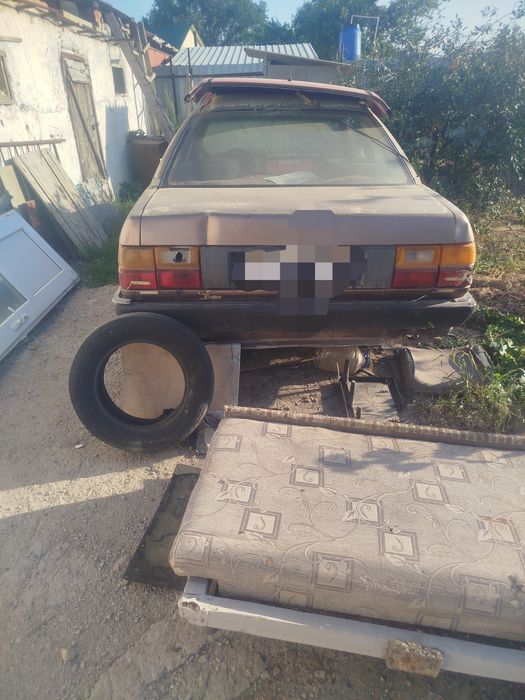 Продам машину. на ходу