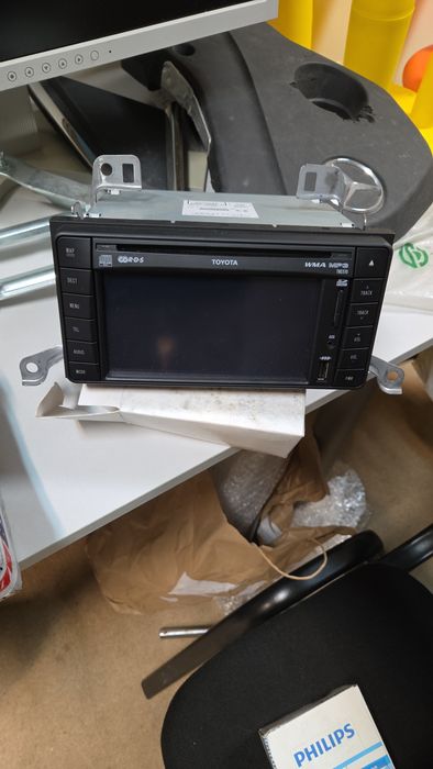 Радио навигация CD Toyota AVENSIS T27 оригинално PZ445-00333-01
