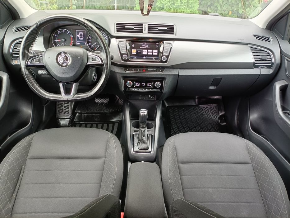 SKODA Fabia 2018 — imagine 5