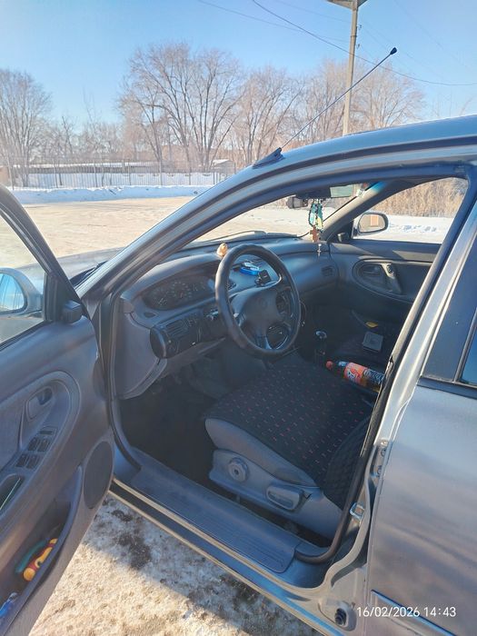 Продам Мазду Кронос