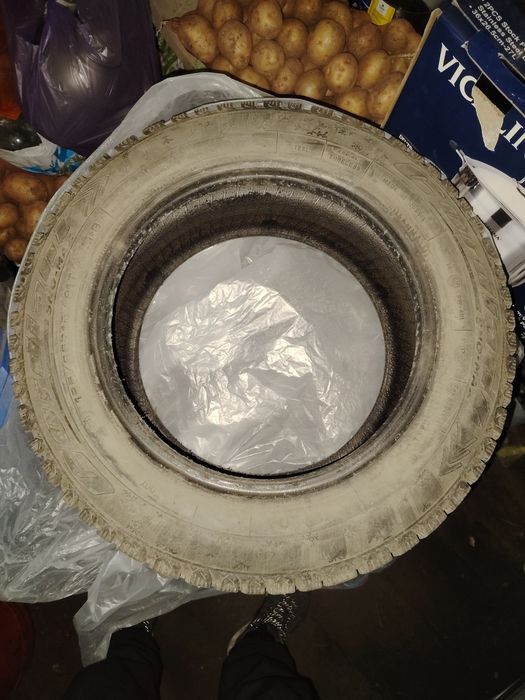 Продам резину R15