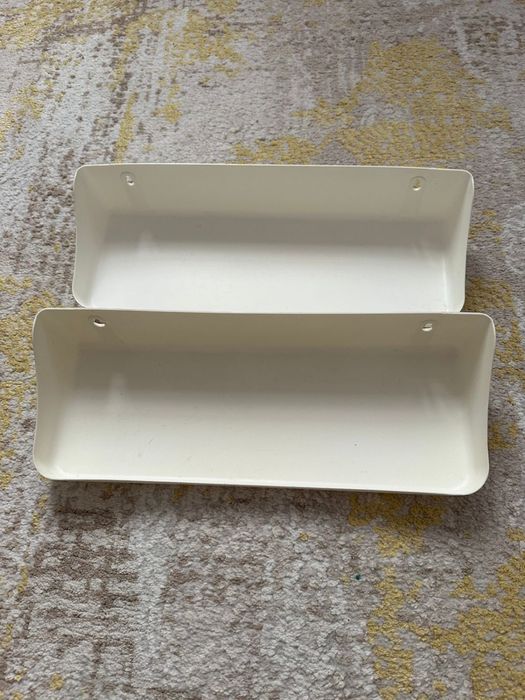 Продам полки икея пластик новые