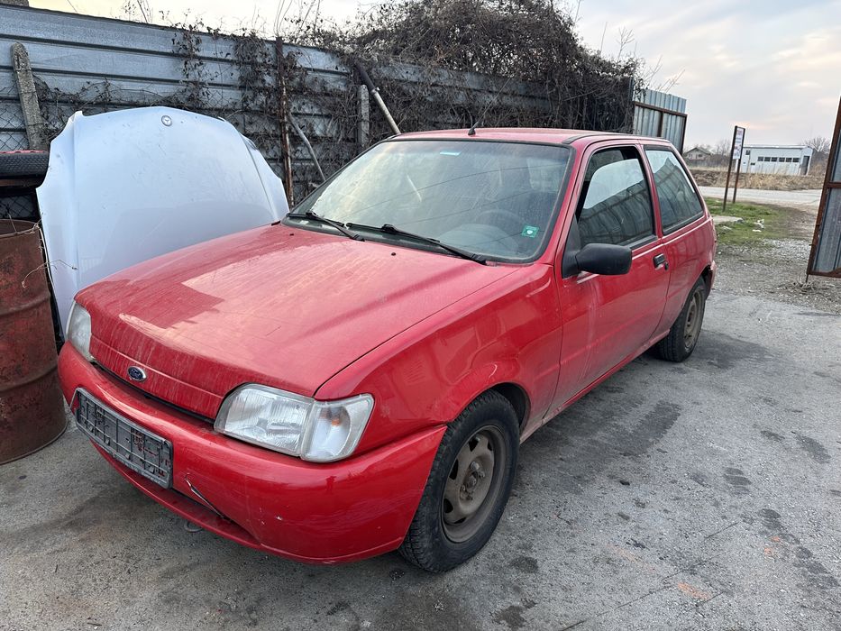 на части! Ford Fiesta