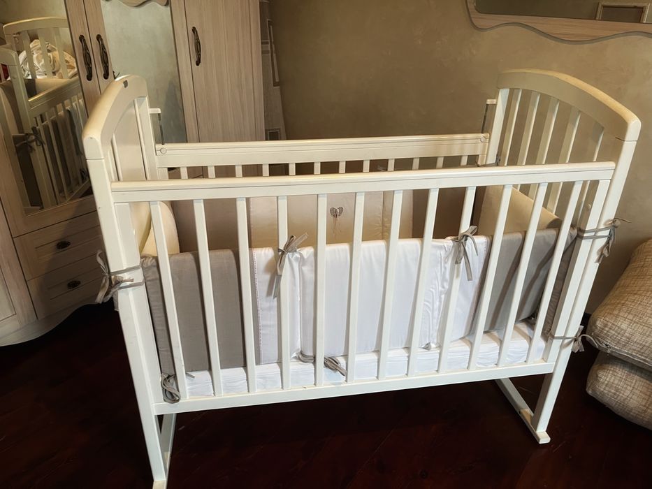 Кроватка детская