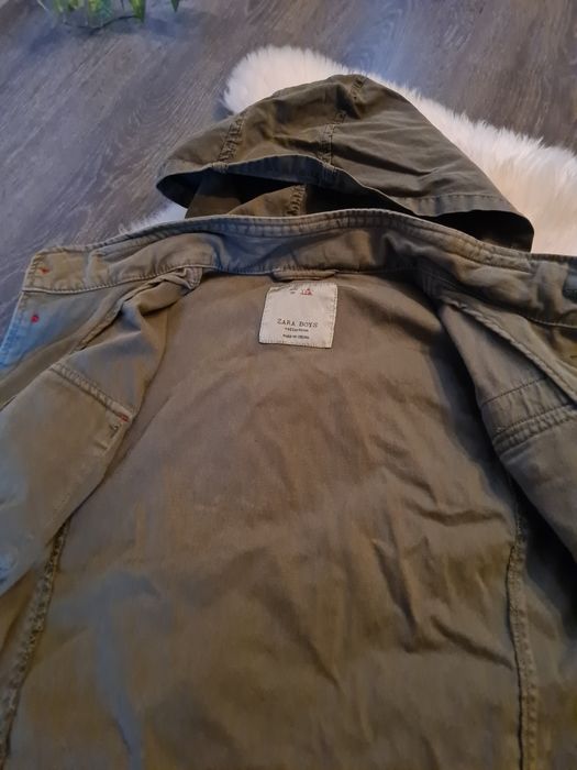 Vând jachetă băiat Zara