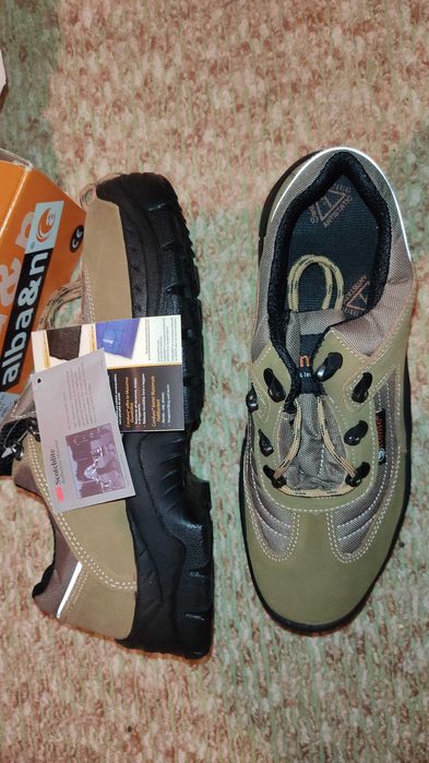 Нови мъжки работни обувки 42 размер