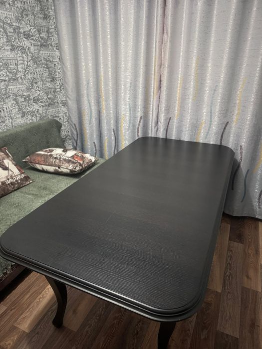 Стол большой раздвижной