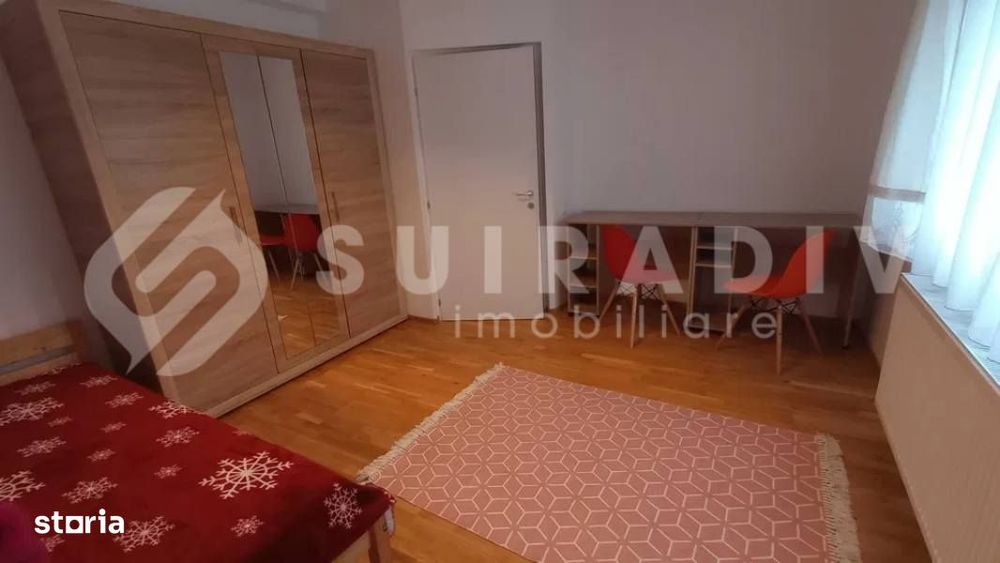 Apartament cu curte proprie, 4 camere, 2 bai, parcare- Europa