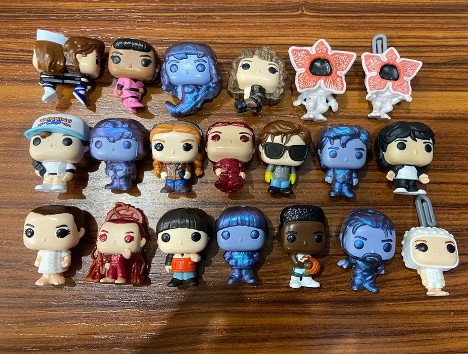 Фигурки из kinder joy осд