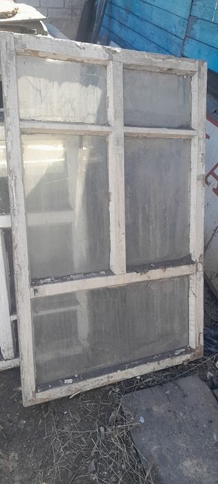 Отдам даром оконные рамы б.у.