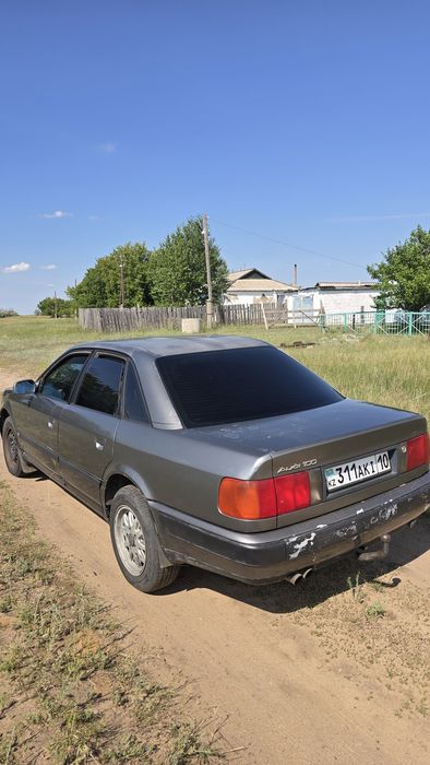 Срочно продам ауди 100 с4. 2.8