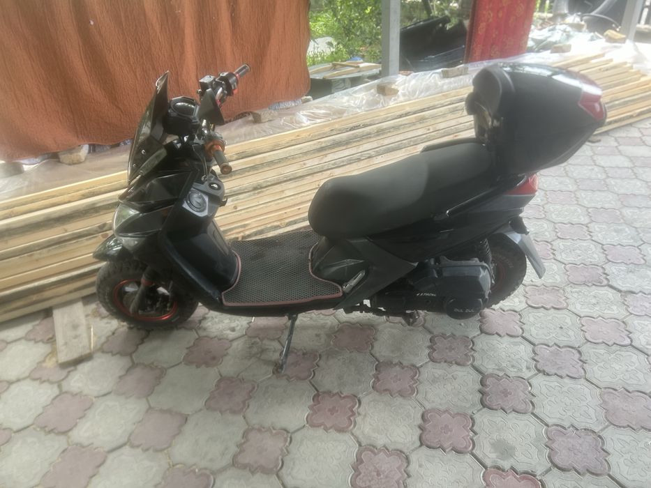 Мопед самурай чёрный
