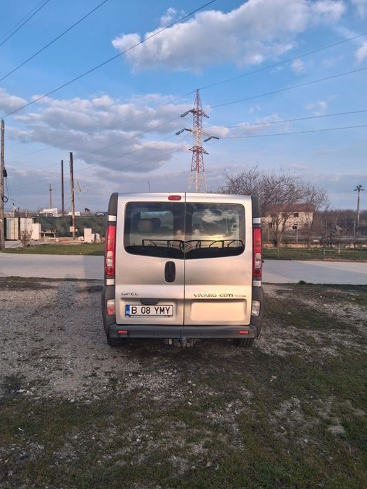 Opel vivaro 2.0 diesel 114 cp