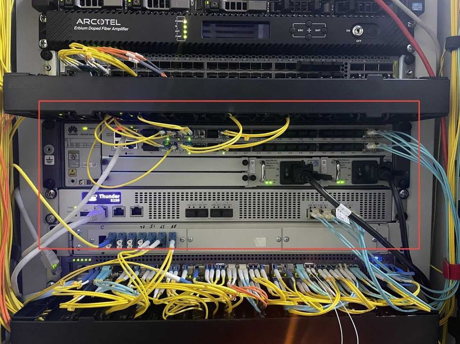 Продава се маршрутизатор Huawei NE40E-M2K