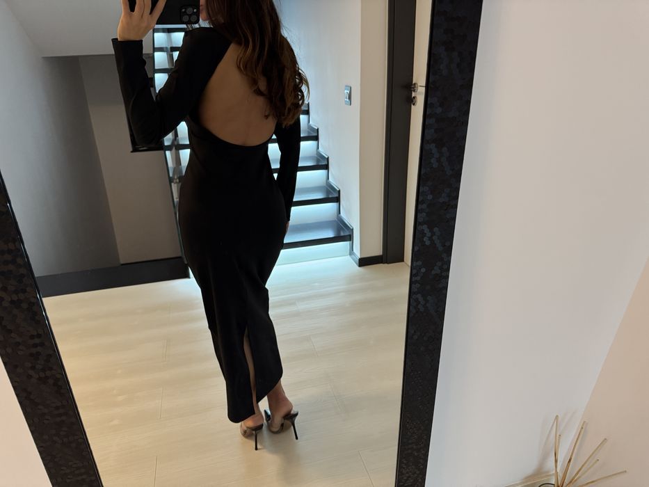 Rochie neagra midi cu spate gol